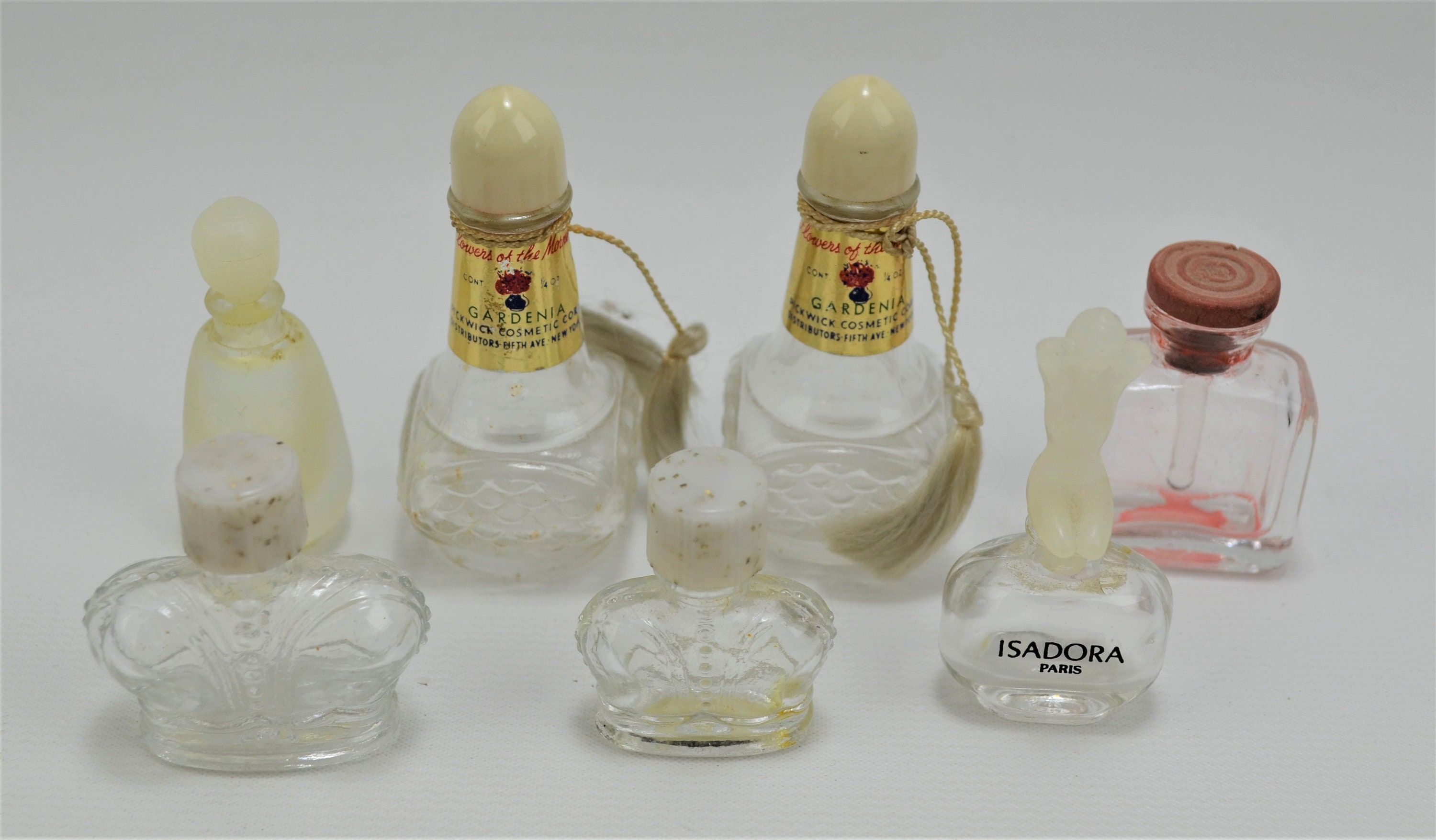 Lot of 7 Vtg EMPTY Mini Glass Bottles Isadora 2 Gardenia 2 Prince  Matchabelli Windsong Estee Lauder 1 Unbranded 