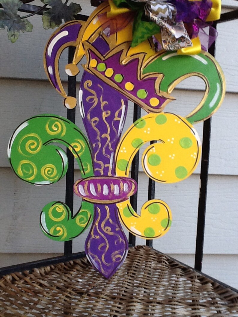 mardi gras bow door hanger