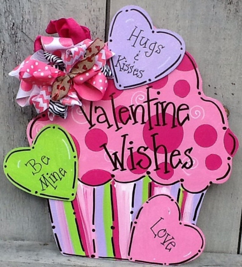 Valentines door hanger, valentines sign, cupcake sign, cupcake door hanger image 2