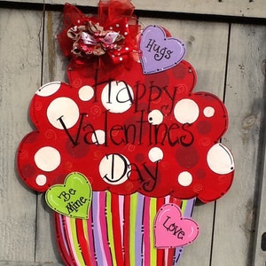 Valentines door hanger, valentines sign, cupcake sign, cupcake door hanger image 4