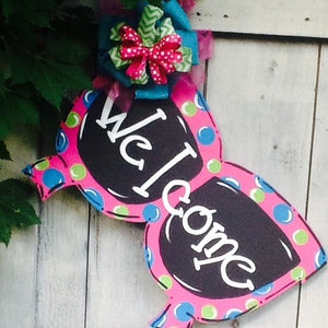 Sunglass door hanger, sunglass sign, beach sign, welcome door hanger, welcome sign