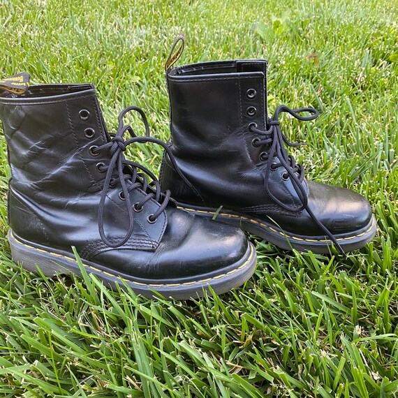 Vintage Dr Martens 1460 8 Eye Size 7