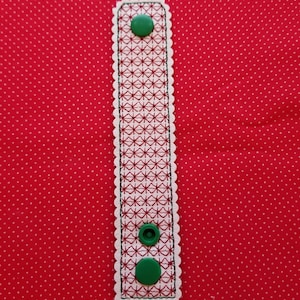 Diamond motif Snapper tabs embroidery design.   5x7, Diamond motif for towel holders, interchangeable
