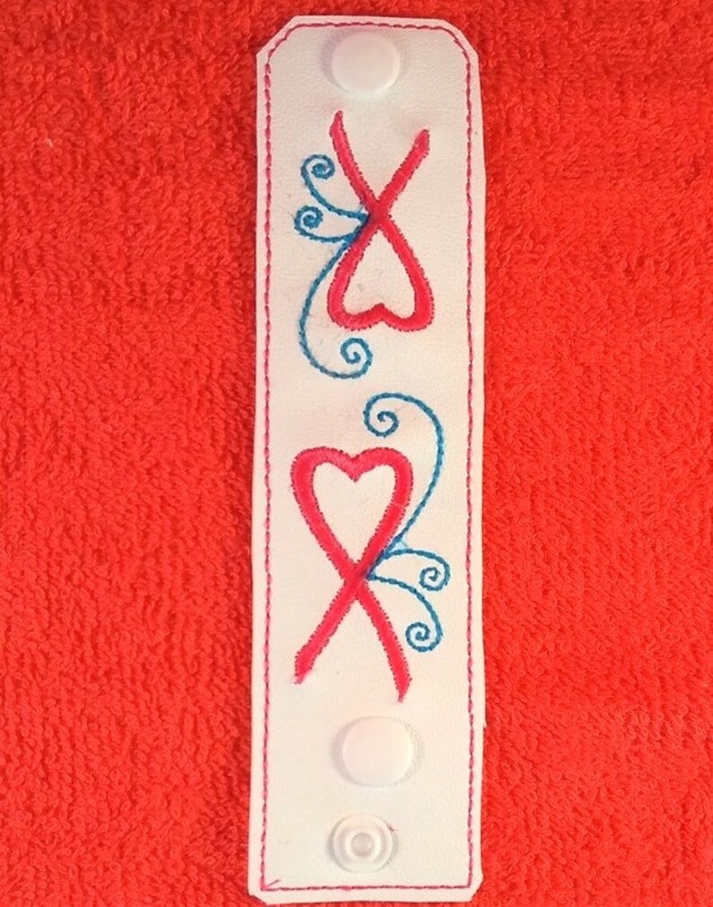 Cancer Awareness Snapper Tabs Embroidery Design. Perfect for Etsy