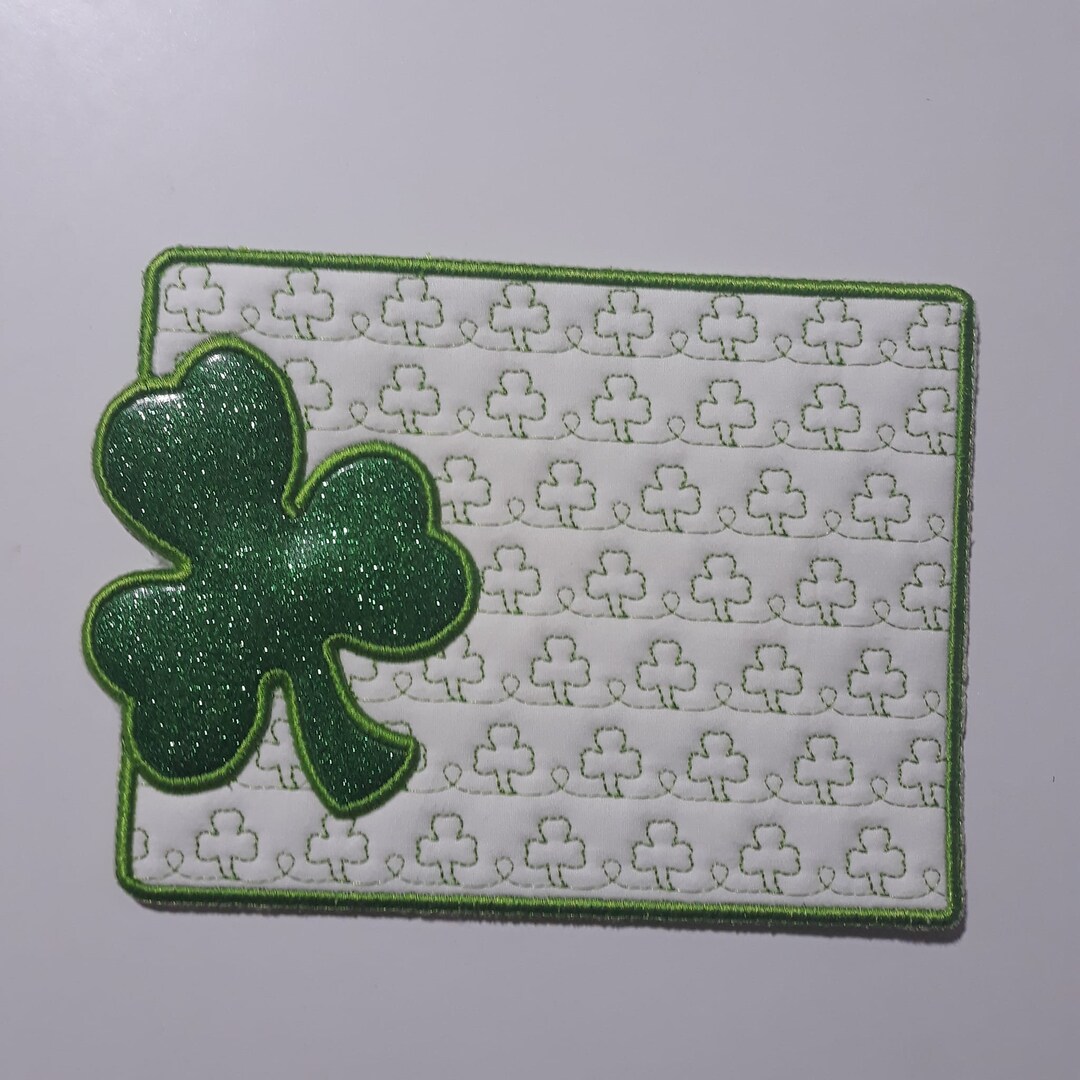 Shamrock Applique Mug Rug Embroidery Design. ITH 5x7 - Quilted and Bean ...