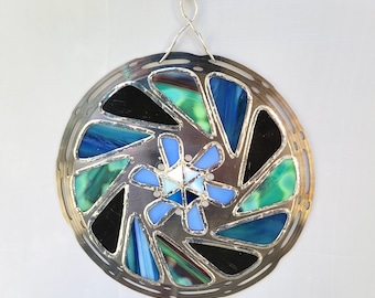 Mandala recycled bike gear suncatcher