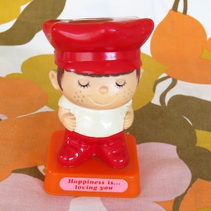 Vintage 1972 Berries Happiness Is Loving You Statue figurine -  classic kitsch love romance cute Made in Hong Kong 1970&#39;s