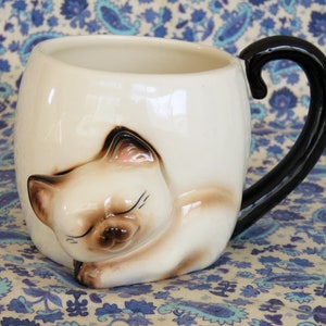 Vintage made in Japan Siamese cat mug solid quality lovely ceramic retro 1960s / 1970s