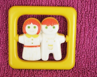 Retro 1960s Tommee Tippee redhead couple square rattle - vintage man and woman