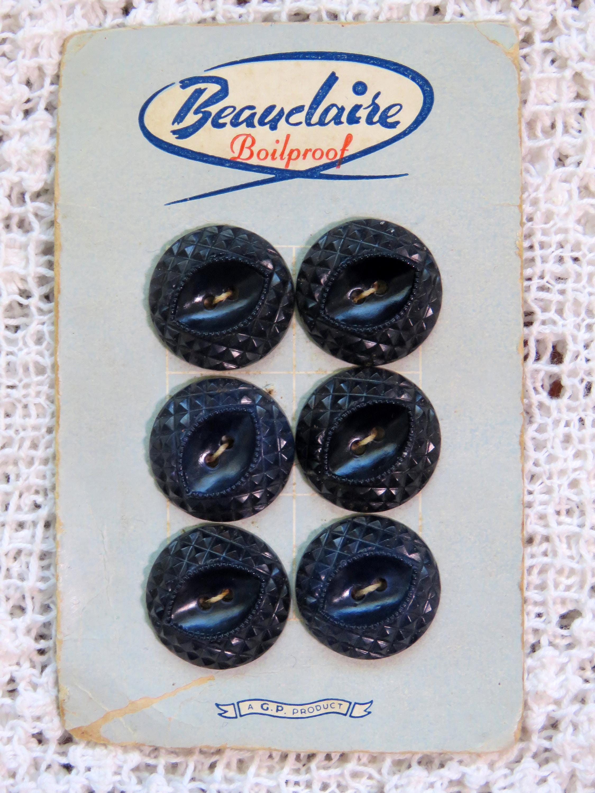 Beauclaire Sea Green Moulded Buttons on Original Card Beauclaire Sea Green Moulded Buttons on Original Card