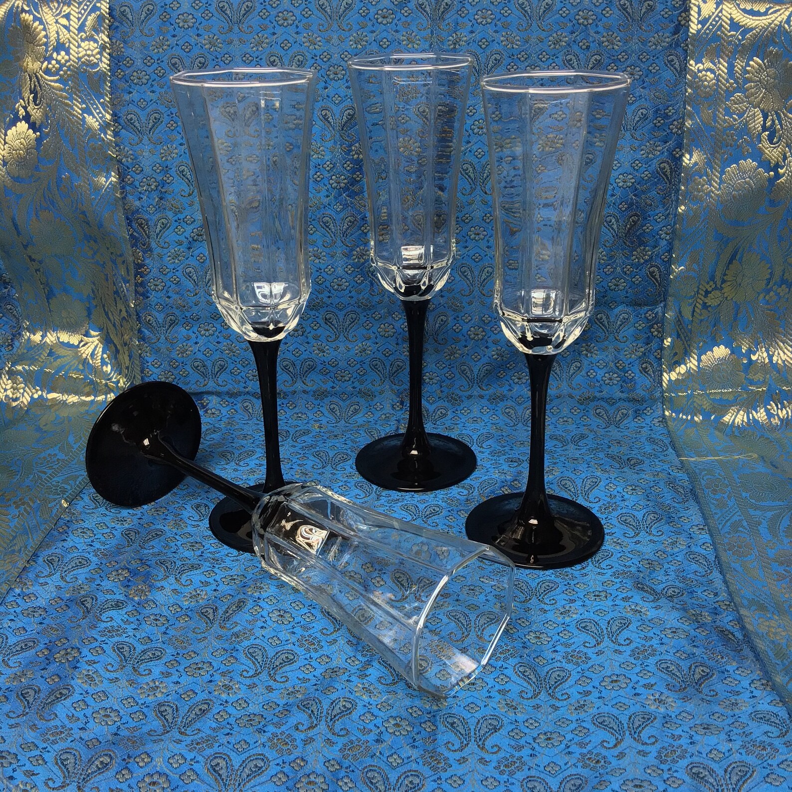 Vintage Set of 4 Black Stem Wine Glasses Luminarc France Etsy