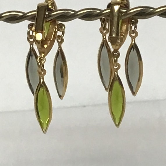 Vintage green marquise dangle clip on earrings - image 5
