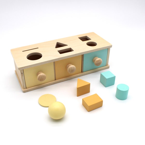 Montessori 3 in 1 Object Permanence Box Coin Box Shape Sorter Shape Matching Permanence Box with Bins Toddler Toys Wooden Toy for Boy Girl