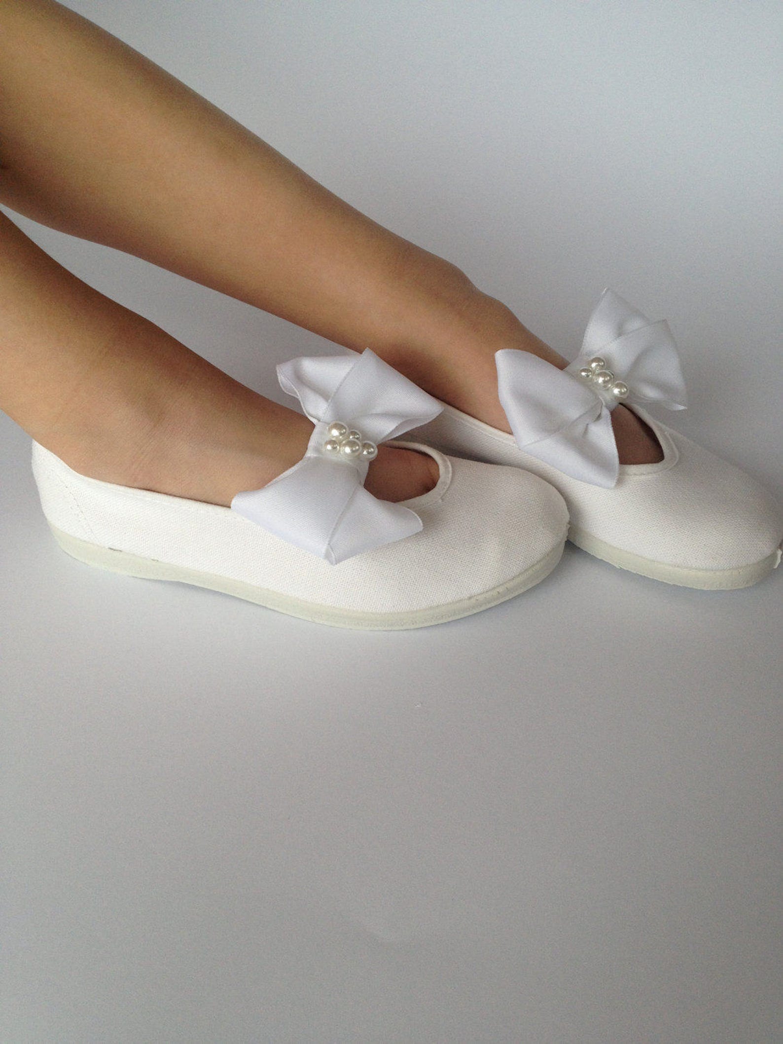girls shoes,mary jane shoes,wedding ballet flats,flower girl shoes,toddler shoes,bridal shoes,summer dress shoes,wedding flats,w