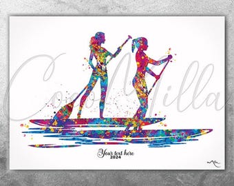 Könnte beinhalten: Aquarellmalerei von zwei Personen beim Paddelboarden. Das Gemälde ist in einem Regenbogen von Farben gehalten und die Personen sind silhouettiert. Der Text "Your text here 2024" befindet sich am unteren Rand des Gemäldes.
