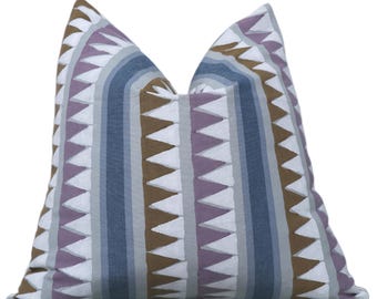 Thibaut Lomita Stripe en lavanda y azul, funda de almohada de 18 x 18, 20 x 20, 22 x 22, fundas de almohada europeas, tamaño lumbar, funda de almohada Thibaut, almohada de diseño