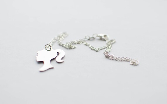 barbie necklace silver