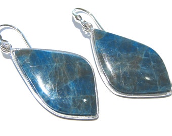 blue apatite  earrings  silver 925%