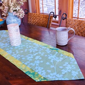 Handmade Table Runner-Chartreuse Decor-Apple Green Table Runner-Boho Decor-Tableware-Kitchen Decor-Eco-Friendly-Party Decoration-Amy Butler