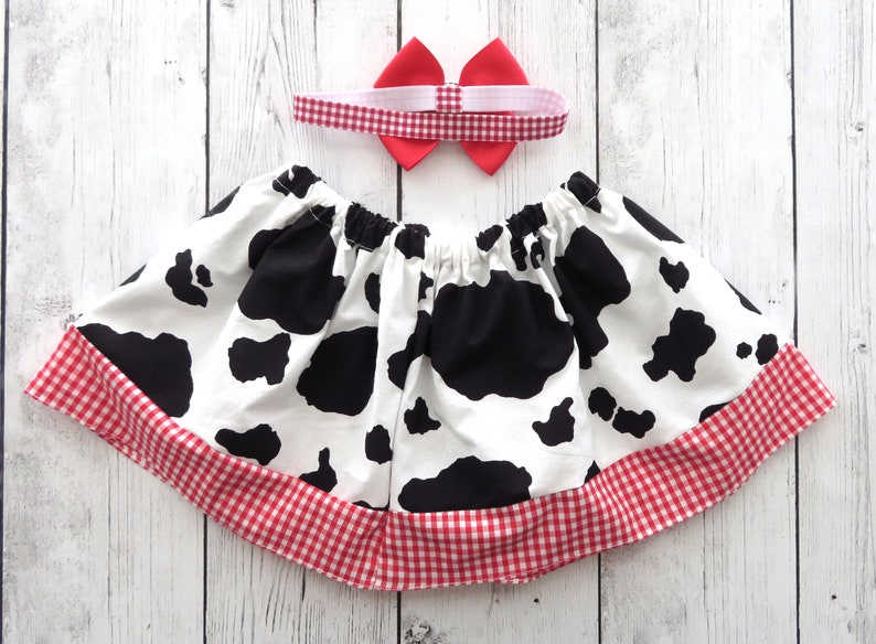 cow birthday cow skirt girl barnyard birthday baby girl skirt cow red cowgirl skirt Cow Skirt for baby girl cow halloween costume