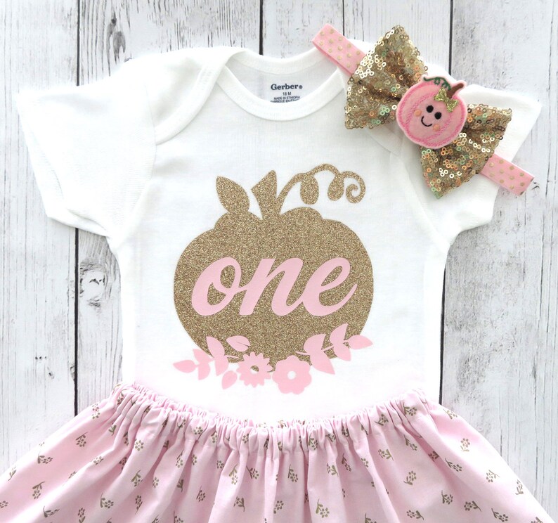 turning one outfit girl