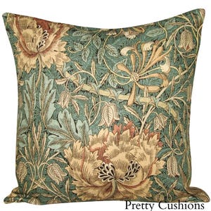 William Morris Honeysuckle & Tulip Privet Archive Cushion Cover