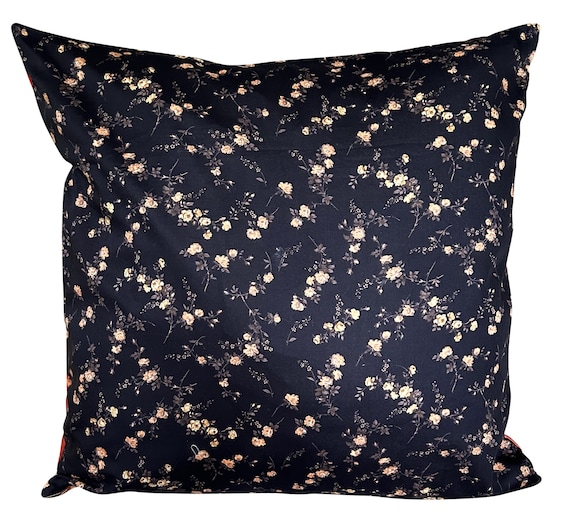 Pretty Vintage Ditsy Rose Orange & Noir Cushion Cover