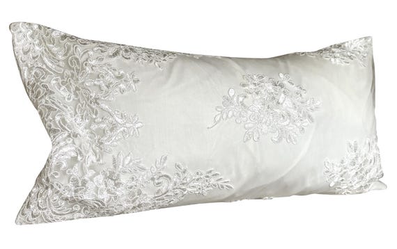Luxury Pretty Cushions Ivory Lace Embroidery Bridal Bolster Cushion Cover