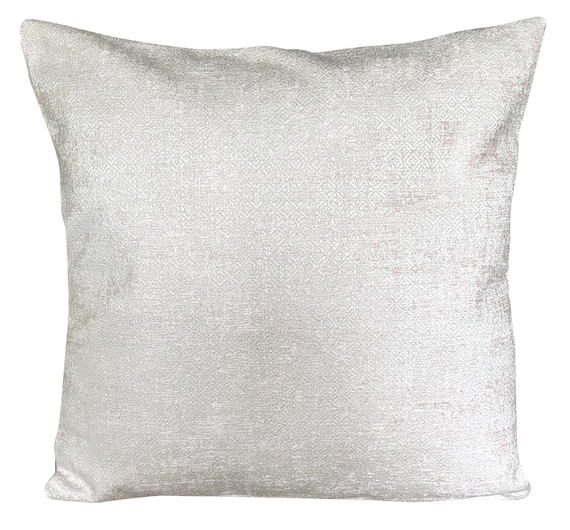 Designers Guild Pale Pink Blush Damask Velvet Cotton Luxury Cushion Cover