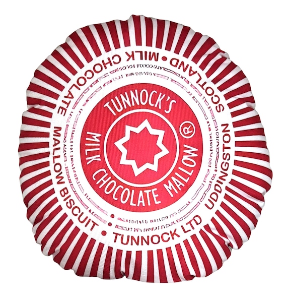 Tunnock's Tea Cake Marshmallow Biscuit Cookie Round Cushion with Pad