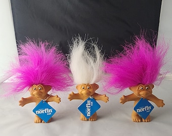 3 Vintage Adoptar un Norfin Trolls 1992 Swingtags 3.5"