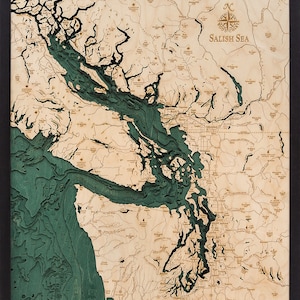 Carte topographique en bois sculpté de la mer des Salish