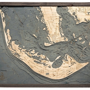 Carte/carte de profondeur topographique sculptée en bois de l'île de Sanibel
