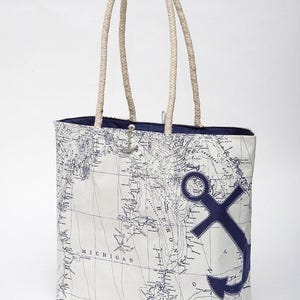 Great Lakes Sail Bag Tote | Nautical Canvas Beach Bag with Rope Handle and Anchor Closure | Great Lakes Gift 画像 1