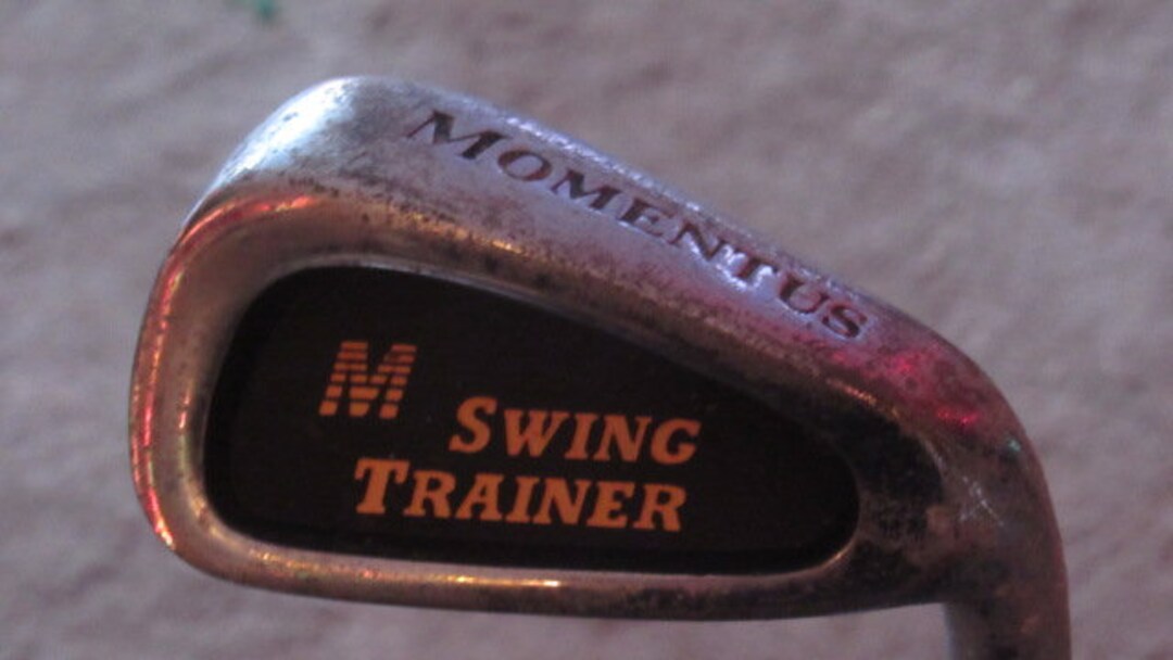 MOMENTUS SWING TRAINER 7 Iron 42 Oz Muscle Stretching Weighted Warm up
