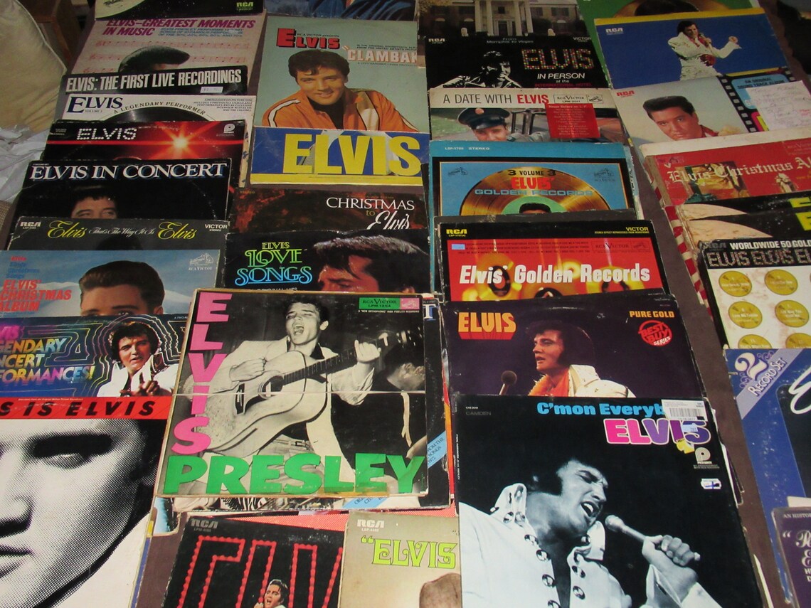 70 ELVIS PRESLEY RECORD Albums Vinyl King Photo on Covers Etsy