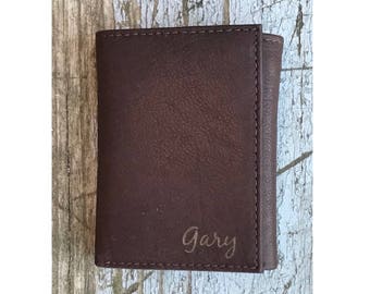 Cartera personalizada para hombre, de cuero marrón, triple pliegue, regalo para el Día del Padre.