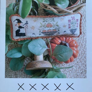 Collection Tralala / Une Bergère rn Automne / cross stitch chart /  pattern only