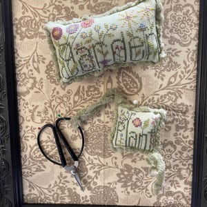 Shepherd’s Bush / GARDEN BAG / Embellishments / Choice / Cross stitch