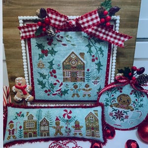 Gingerbread Village / Quaint Rose Needlearts /  cross stitch chart