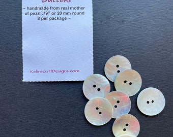 MOTHER of PEARL round buttons/ Embellishments / Pack of 8