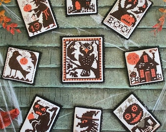 Prairie Schooler Book 214 / HALLOWEENIES  /cross stitch chart / counted cross stitch