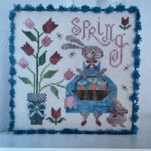 CARRE LAPIN / Collection Tralala / cross stitch chart / pattern only