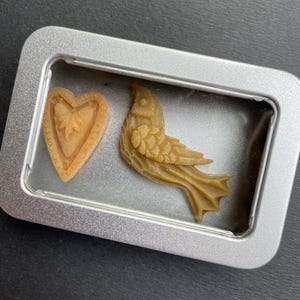 BIRD & HEART WAXERS / Stacy Nash Primitives made by Taylor Nash