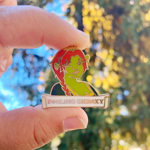 Feeling Shrexy Enamel Pin Shrek and Fiona Pin 