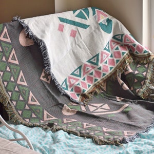 Boho Cotton Blend Throw Blanket: Woven Sofa Blanket with Fringe