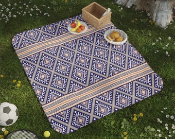 Blue Geometric Print Picnic Blanket: Waterproof Outdoor Blanket with Straps