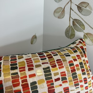 Satin lumbar pillow cover