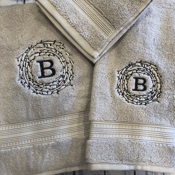 Monogrammed Bath Towel, Embroidered Twig Frame Bath Towel Set, Luxury Bath Towel- New Home Gift- Wedding Gift