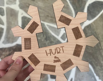 HURT Domino Train Center Piece
